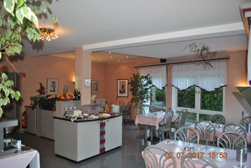 Hotel Garni Am Schaefersberg Нідернгаузен Екстер'єр фото